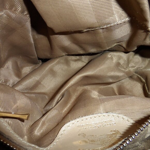 Burberry Beige Quilted Leather Shoulder Bag - Picture 15 of 16